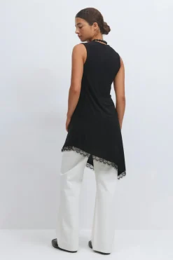 Asymmetric lace detail tunic