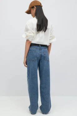 Baggy jeans
