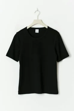 Basic classic top