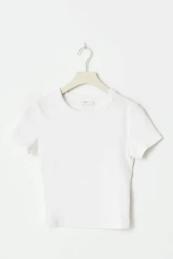 Basic tight top
