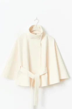 Belt cape jacket