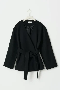Belted short coat