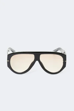 Bold aviator sunglasses