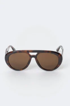 Bold aviator sunglasses