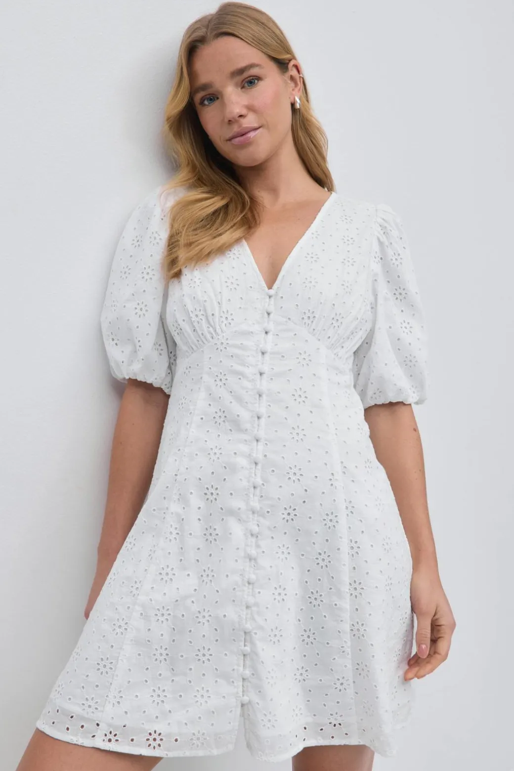 Broderie anglais dress