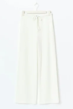 Crochet trousers
