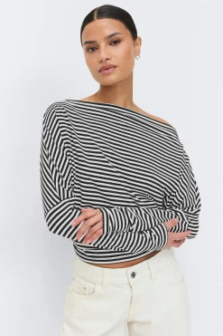 Dropped shoulder top