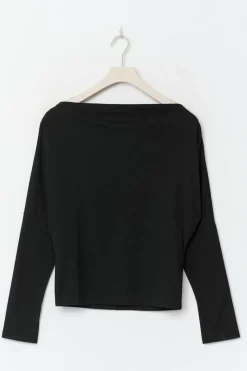 Dropped shoulder top