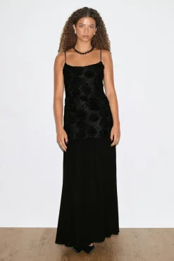 Embroidery dropped waist dress