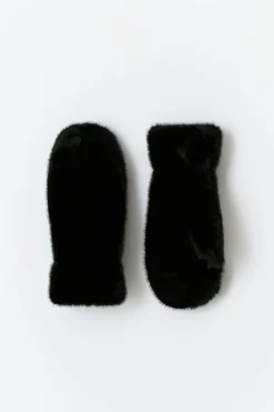 Faux fur mittens