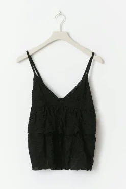 Frill singlet