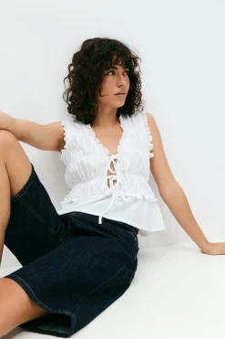 Frill tie front top