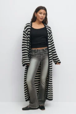 Front pocket bootcut jeans