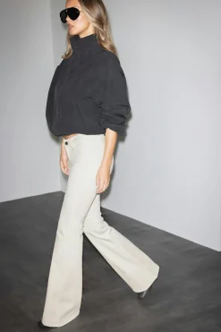 Glow low flare jeans