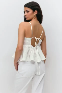 Halterneck anglaise top