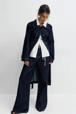 High and wide jeans