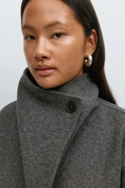 High neck short jacket