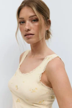 Homewear lace singlet