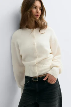 Knitted cardigan