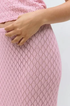 Knitted crochet skirt