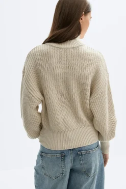 Knitted zip cardigan