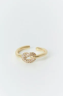 Knot ring