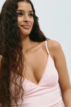 Lace detail singlet