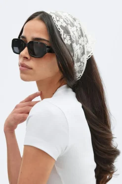 Lace head scarf