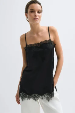 Lace singlet