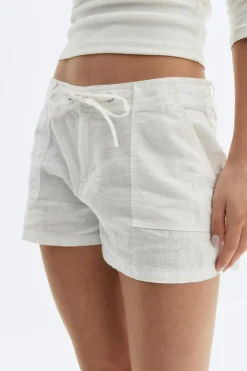 Linen blend mini cargo shorts