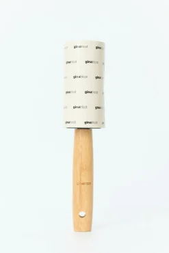 Lint roller