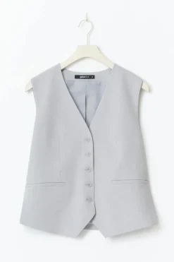Loose tailored vest
