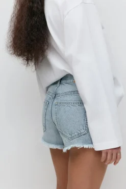 Low denim shorts