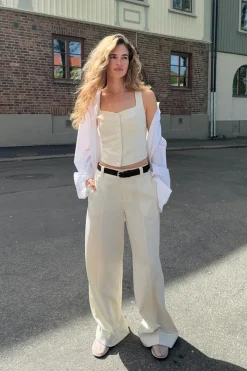 Mid waist wide trousers