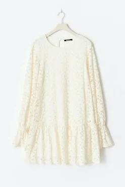 Mini lace dress