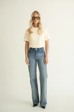 Perfect tee