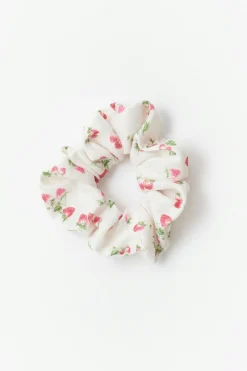 Pointelle scrunchie