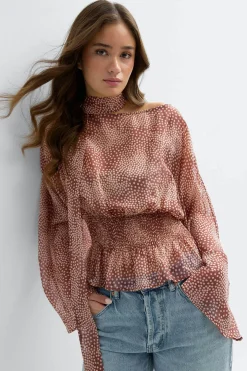 Scarf blouse