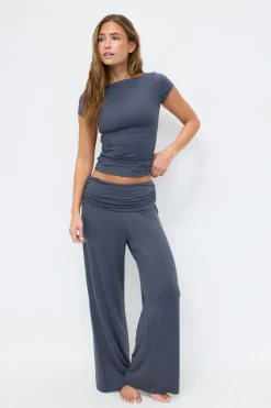 Scooped back yoga top