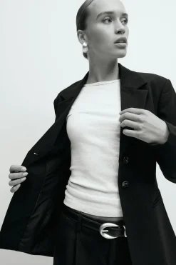 Shaped blazer