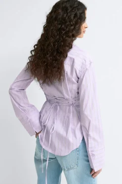 Shaped blouse