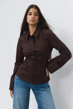 Shaped tie blouse