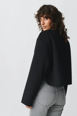 Short jacket
