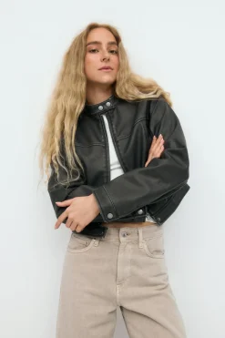 Short pu jacket