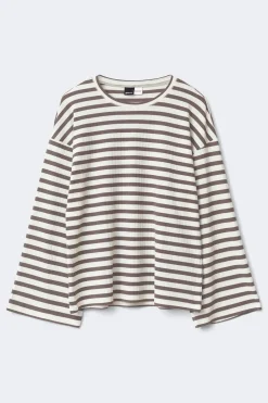 Soft loungewear longsleeve top