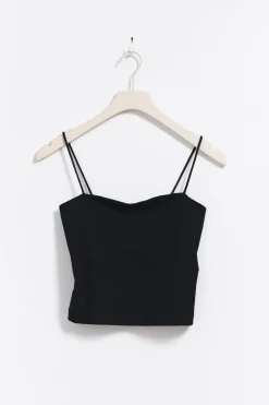 spaghetti strap singlet