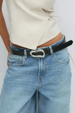 Statement buckel belt