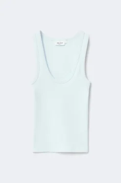 Super stretch scoop neck tank