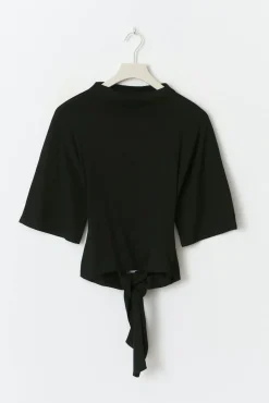 Tie back tee
