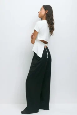 Tie back tee